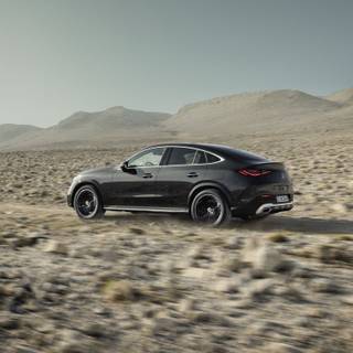 Mercedes-Benz GLC 2024 wallpaper