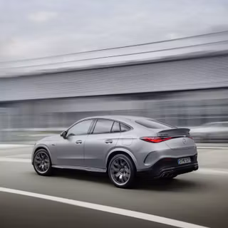 Mercedes-Benz GLC 2024 wallpaper