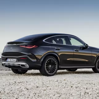 Mercedes-Benz GLC 2024 wallpaper