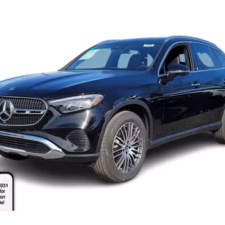 Mercedes-Benz GLC 2024 wallpaper