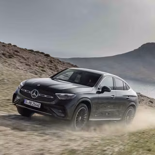 Mercedes-Benz GLC 2024 wallpaper