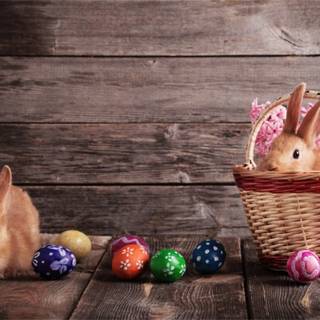 Easter egg vintage wallpaper