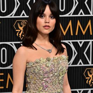 Jenna Ortega 2024 wallpaper