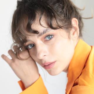 Buse Meral wallpaper