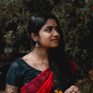 Malavika Manoj wallpaper