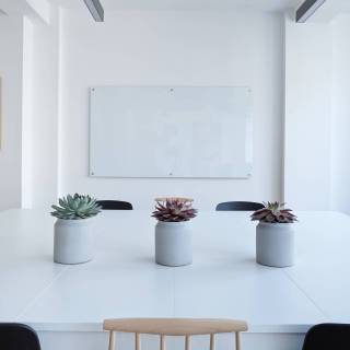 White office wallpaper