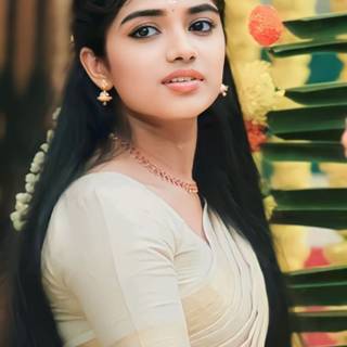 Malavika Manoj wallpaper