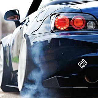 Drop low car wallpaper