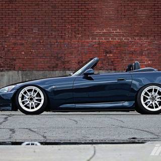 Drop low car wallpaper