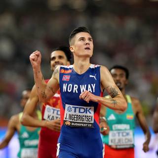 Jakob Ingebrigtsen wallpaper