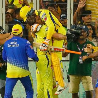 CSK trophy wallpaper