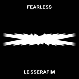 LE SSERAFIM logo wallpaper