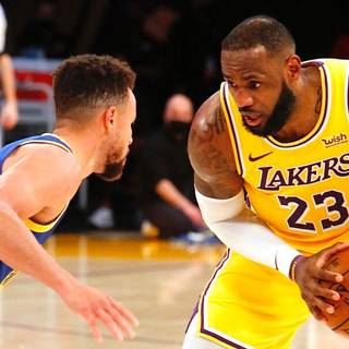 Lebron James and Stephen Curry wallpaper