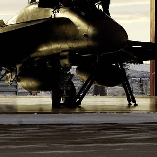 Fighter pilot iPhone wallpaper