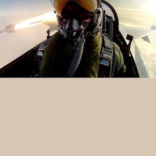 Fighter pilot iPhone wallpaper