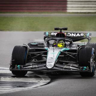 F1 Mercedes 2024 wallpaper