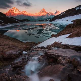 iPhone landscape wallpaper