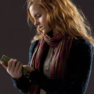 Hermione Granger phone wallpaper