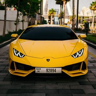 Phone yellow wallpaper