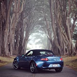 Mazda Miata iPhone wallpaper