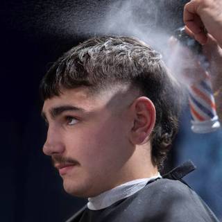 Hair cut men wallpaper