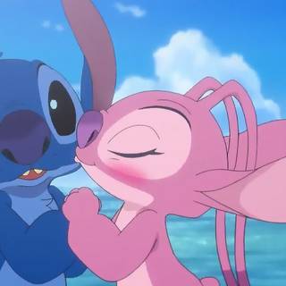 Lilo and Stitch matching wallpaper