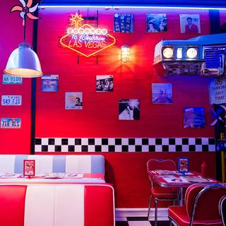 American diner wallpaper