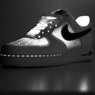 iPhone sneakers wallpaper