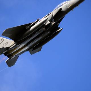 F-15 phone wallpaper