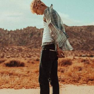 Machine Gun Kelly iPhone wallpaper