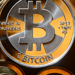 Bitcoin phone wallpaper