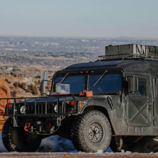 Hummer iPhone wallpaper