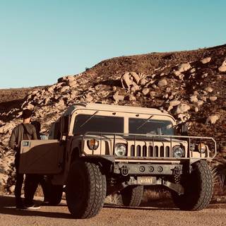 Hummer iPhone wallpaper