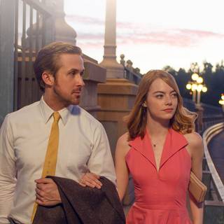 Emma Stone iPhone wallpaper