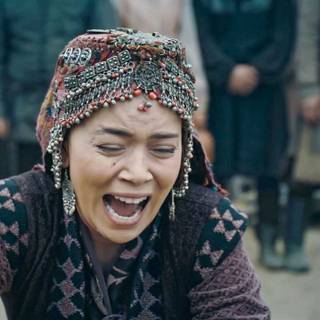 Seray Kaya Kurulus Osman wallpaper