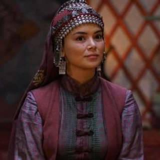 Seray Kaya Kurulus Osman wallpaper