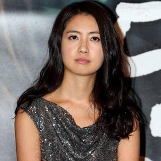 Lee Yo-won wallpaper