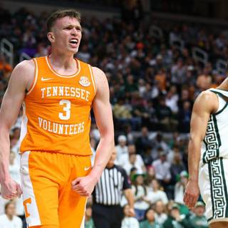 Dalton Knecht wallpaper