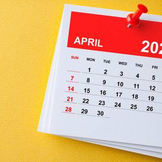 April 2024 calendar wallpaper