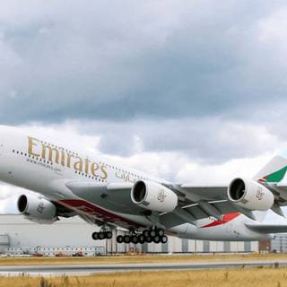 Emirates flight wallpaper