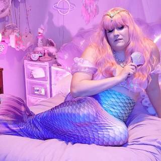 Bubblegumcore wallpaper