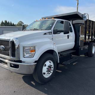 Ford F-750 wallpaper