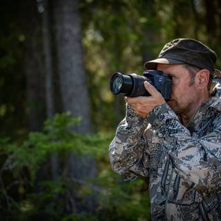 Canon EOS 90D wallpaper