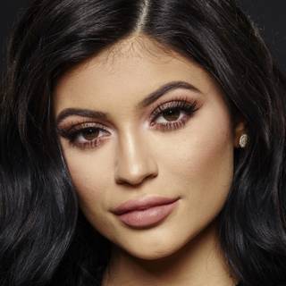 Kylie Jenner phone wallpaper