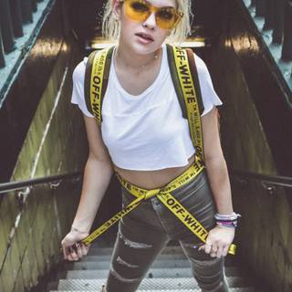 Off White iPhone 8 wallpaper