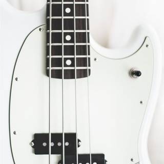 iPhone bass wallpaper