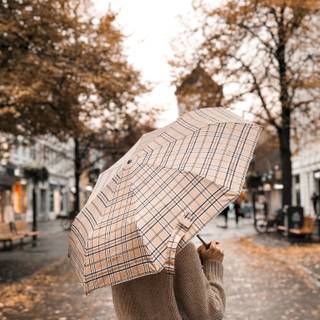 Rain aesthetic iPhone wallpaper