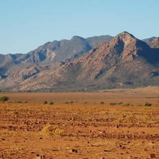 Desert mountains wallpaper