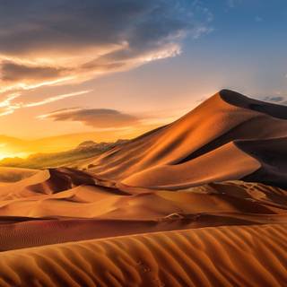 Desert mountains wallpaper