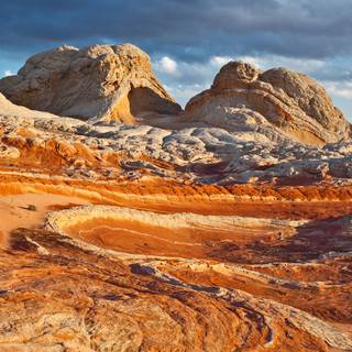 Desert mountains wallpaper